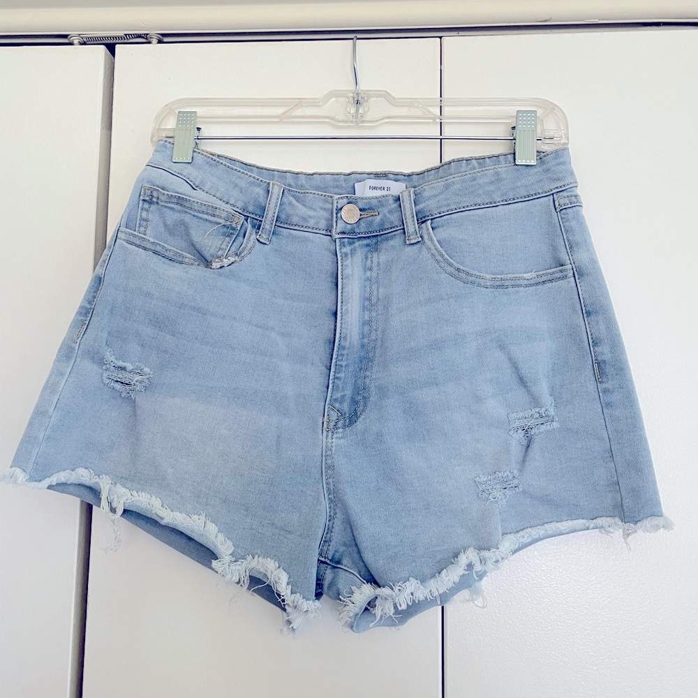 Forever 21 Women’s Jean Short Size 30
